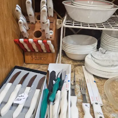 Sale Photo Thumbnail #118
