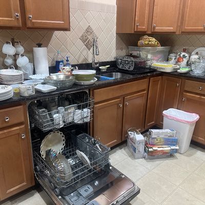 Estate Sales By Olga in Hamilton, NJ