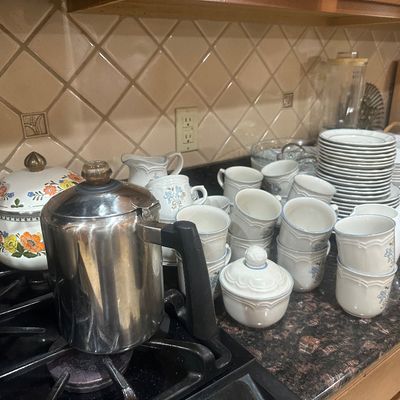 Estate Sales By Olga in Hamilton, NJ