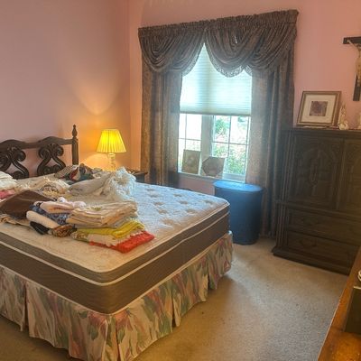 Estate Sales By Olga in Hamilton, NJ