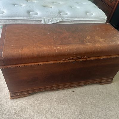 Estate Sales By Olga in Hamilton, NJ