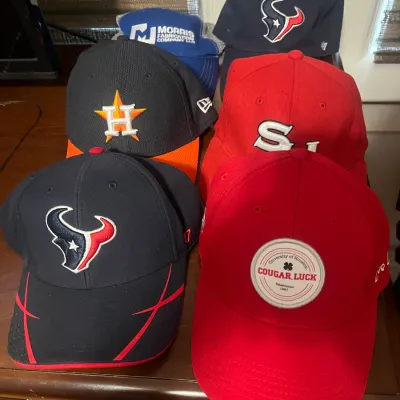 baseball caps