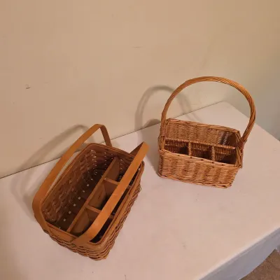 Collection of Wicker & Woven Style Baskets (B3-JS)