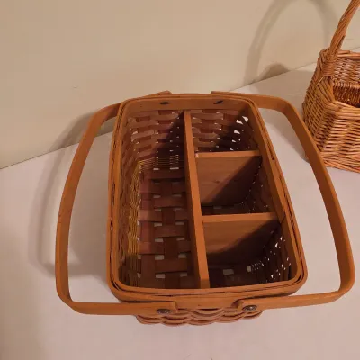 Collection of Wicker & Woven Style Baskets (B3-JS)