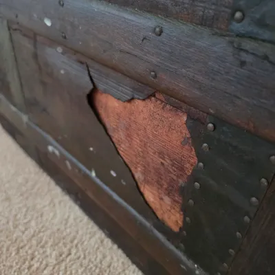 Vintage Iron Bound Wood Steamer Trunk (B2-JS)
