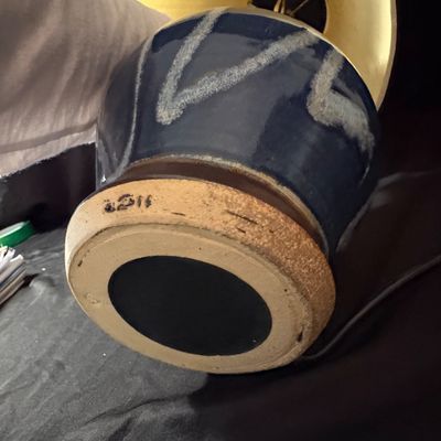 Artisan-Crafted Ceramic Lamp (DR-SF)