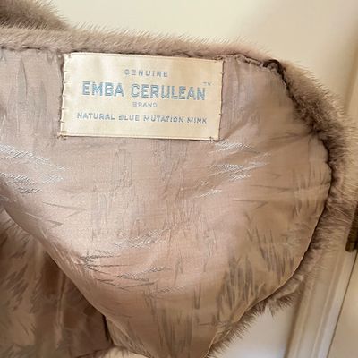 Genuine Silver Fox Fur Collar & Blue Mink Fur Capelet (B3-KA)