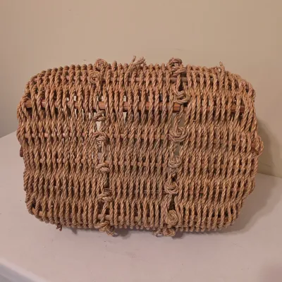 Collection of Wicker & Woven Style Baskets (B3-JS)