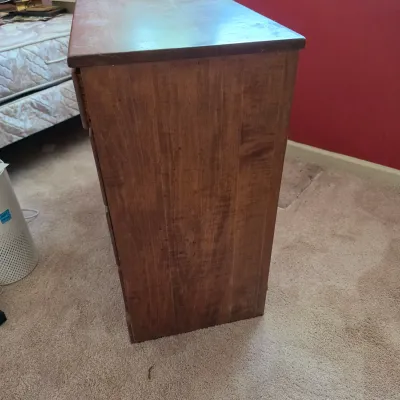Four Drawer Wooden Dresser (B2-JS)