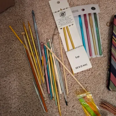 Knitting, Painting and More! (B3-KD)