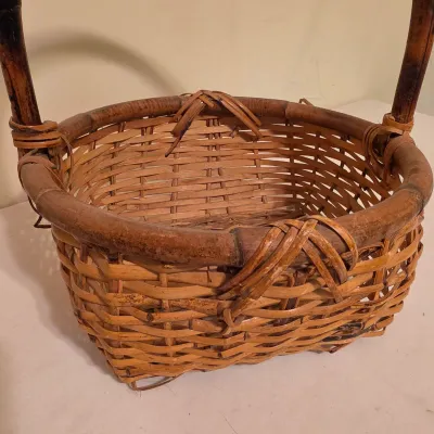 Collection of Wicker & Woven Style Baskets (B3-JS)
