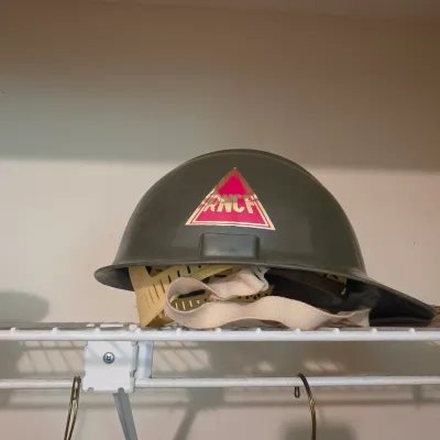 Assortment of U.S. Navy Uniforms, Caps & More (B3-JS)
