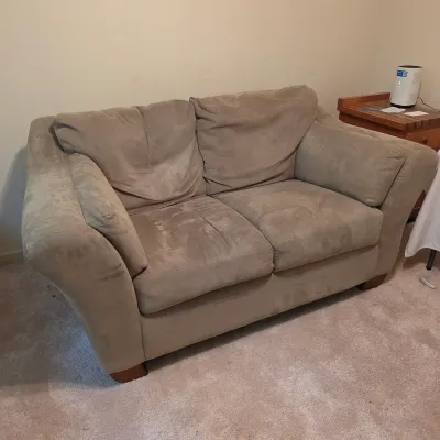 Sage Green Cloth Loveseat (B3-JS)