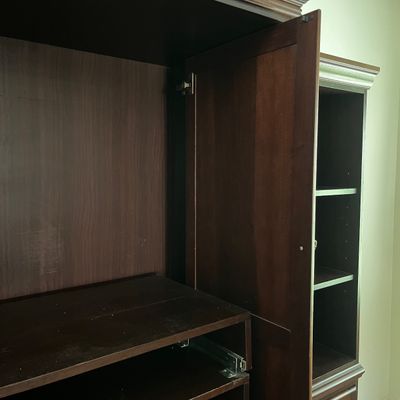 Thomson Crown TV Cabinet & Shelves (LR-KA)