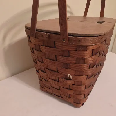 Collection of Wicker & Woven Style Baskets (B3-JS)