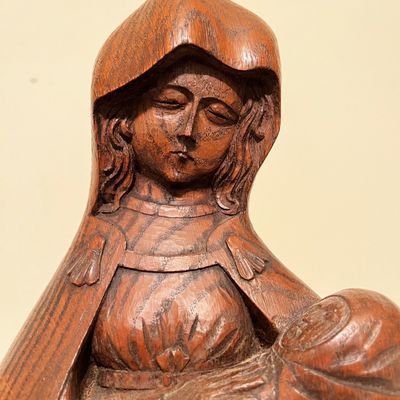 Hand Carved Folk Art Madonna & Child Statue (B3-KA)