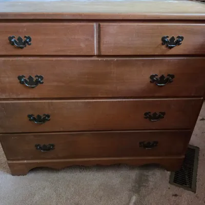 Four Drawer Wooden Dresser (B2-JS)