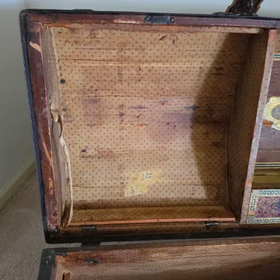 Vintage Iron Bound Wood Steamer Trunk (B2-JS)