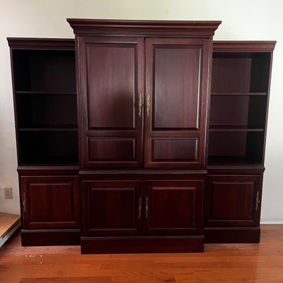 Thomson Crown TV Cabinet & Shelves (LR-KA)