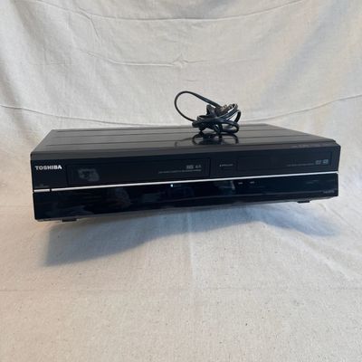 Toshiba DVD Video Cassette Recorder