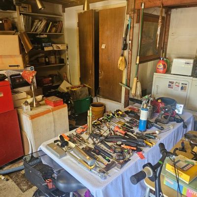 Estate sale photo