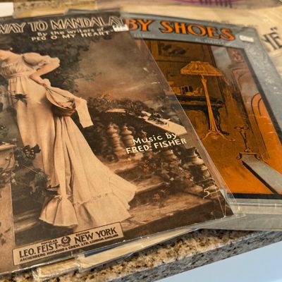 Estate sale photo