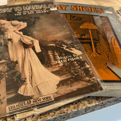 Estate sale photo