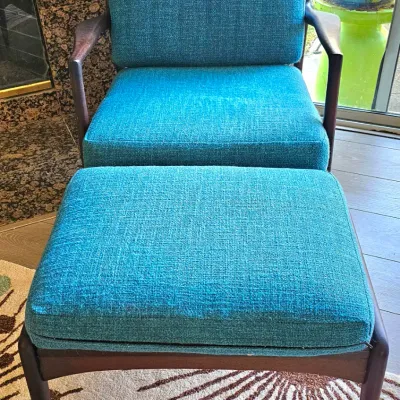 Mid-Century Danish Modern Lounge Chair & Ottoman in Beech & Boucle' by lb Kofod Larsen for Selig.