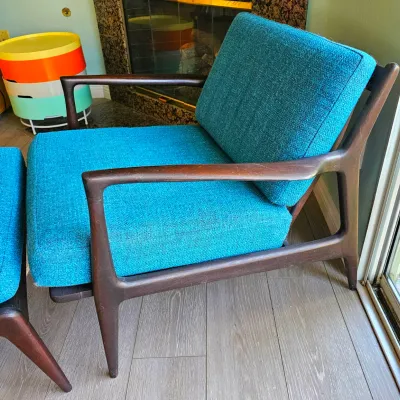 Mid-Century Danish Modern Lounge Chair & Ottoman in Beech & Boucle' by lb Kofod Larsen for Selig.