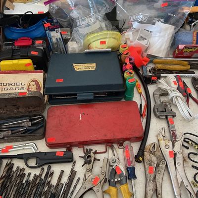 Estate sale photo