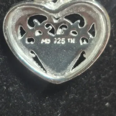 Sale Photo Thumbnail #279: Vintage Rhinestone Choker w/ Sterling Silver heart Earrings ~ marked
Necklace is classic 1980s vintage, with J-clasp closure
Filigree Hear Earrings ~ marked 925