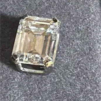 Sale Photo Thumbnail #52: Beautiful Moissanite Emerald Cut Sterling Silver 925 Stud Earrings
comes in original felt box