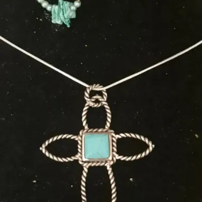 Sale Photo Thumbnail #71: Vintage Turquoise Sterling Silver 925 Open Cross Pendant Necklace & Coord. Earrings Match
cross is well marked sterling, chain also.
earrings.....unmarked