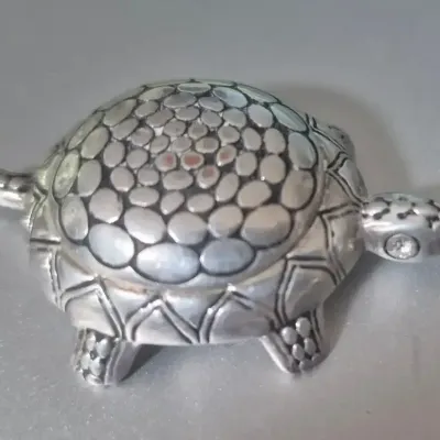 Sale Photo Thumbnail #67: Brighton marked Sea Turtle paperweight ~ 22g