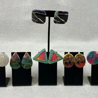Sale Photo Thumbnail #171: Group of Modernist Enamel Iridescent Earrings~ set 6
All in great condition, pin backs