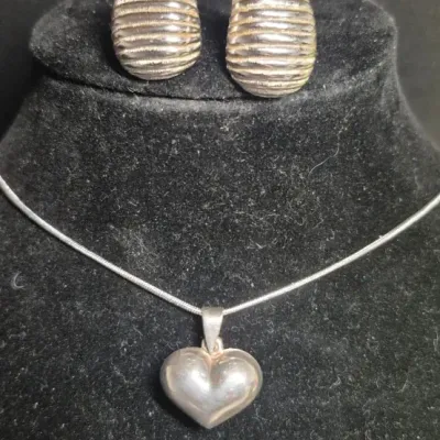 Sale Photo Thumbnail #75: Bubble Heart Necklace w/ 925 sterling snake chain & Vendome

Earrings for set