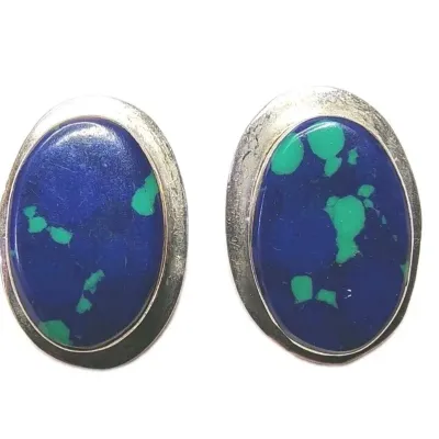 Sale Photo Thumbnail #129: Vintage Sterling Silver 925 Natural Azurite Malachite Oval Earrings (15.0 grams)
> Earrings  are  1." dia.  with clasp closure
> stunning design with bezel insert of stones
> filigree on flat part of the bezels