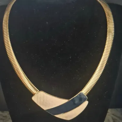 Sale Photo Thumbnail #236: TRIFARI gold tone Necklace w/ Navy and Cream Enameled choker& BEREBE Earrings 
Set of clip on BEREBE vintage earrings to match