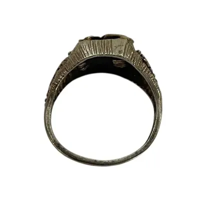 Sale Photo Thumbnail #56: Black Hills Gold Eagle Ring, Sterling SilverA men's pinky ring featuring a gold appliqued eagle on the black onyx center, as well as gold leaves on the sides. The ring itself is sterling silver and marked 925. Size 6 3/4
Weight: 4.7 grams
Beautiful men's 