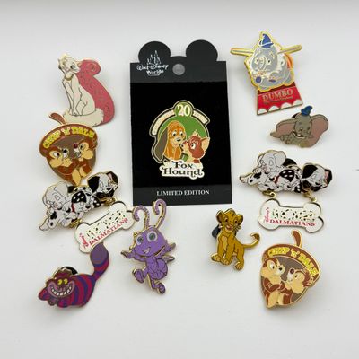 LOT 119P: WDW Animal Trading Pins: LE3500 The Fox and the Hound 20th Anniversary, Cheshire Cat, Simba, Aristocats Duchess, Chip...