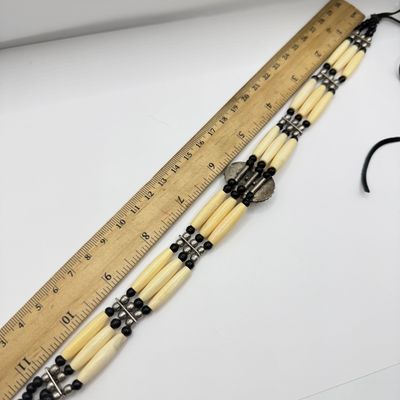 LOT 146F: Mother of Pearl Inlay 925 Cuff & Shell Choker Necklace