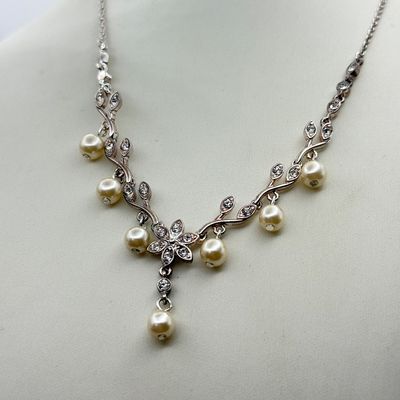 LOT 162J: Vintage Freshwater Pearl Bracelet, Faux & Freshwater Pearl Necklaces