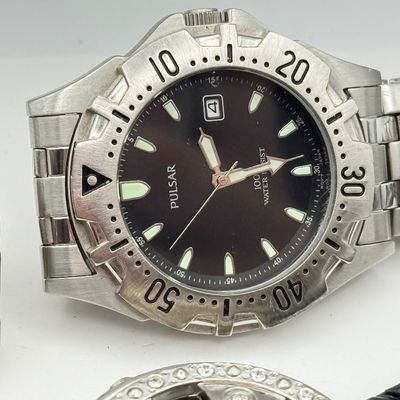 LOT 172J: Collection of Men's Watches: Kenneth Cole, Relic & More