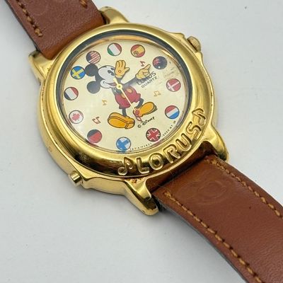 LOT 212J: Mickey Watch & Collection of NIP Disney Watches