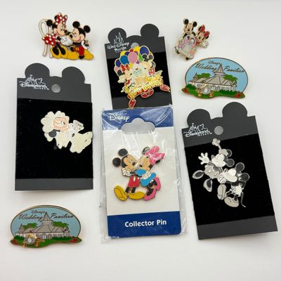 LOT 121P: Disney's Wedding Pavilion Slider Pins (2), Fairytale Weddings Bride Minnie WDW Trading Pin & Mickey & Minnie Mouse...