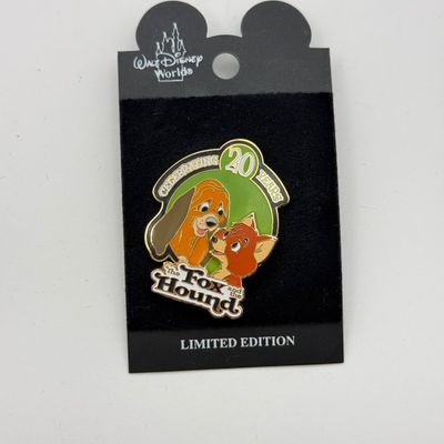 LOT 111P: LE3500 Disney’s The Fox and the Hound 20th Anniversary WDW Trading Pins (4)