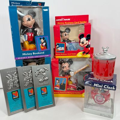 LOT 73A: Disney Character Photo Frames, Glass Candle & NIP Mickey Mouse Bookends, Business Card Holder, Pencil & Notepad Holder,...