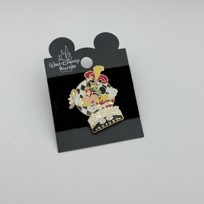 LOT 120P: Amex White Glove Vacation Package Exclusive Peter Pan Where Dreams Come True Pin & WDW Resort Trading Pins circa 2001:...