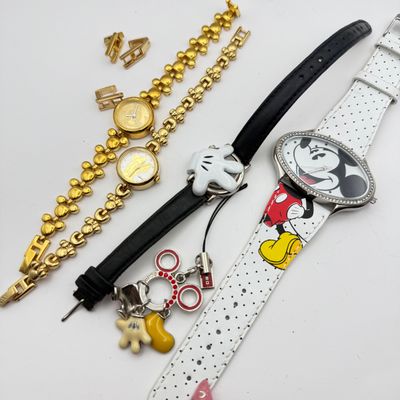 LOT 211J: Goldtone Mickey & Minnie Watches, Large Disney Parks Mickey Watch & More