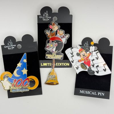 LOT 107P: WDW Trading Pins: 2001 LE3500 The Great Mouse Detective 15th Anniversary, 2002 100 Years of Magic Sorcerer Mickey Hat &...